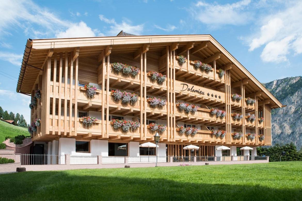 Hotel Garni Dolomieu Selva di Val Gardena Exterior photo